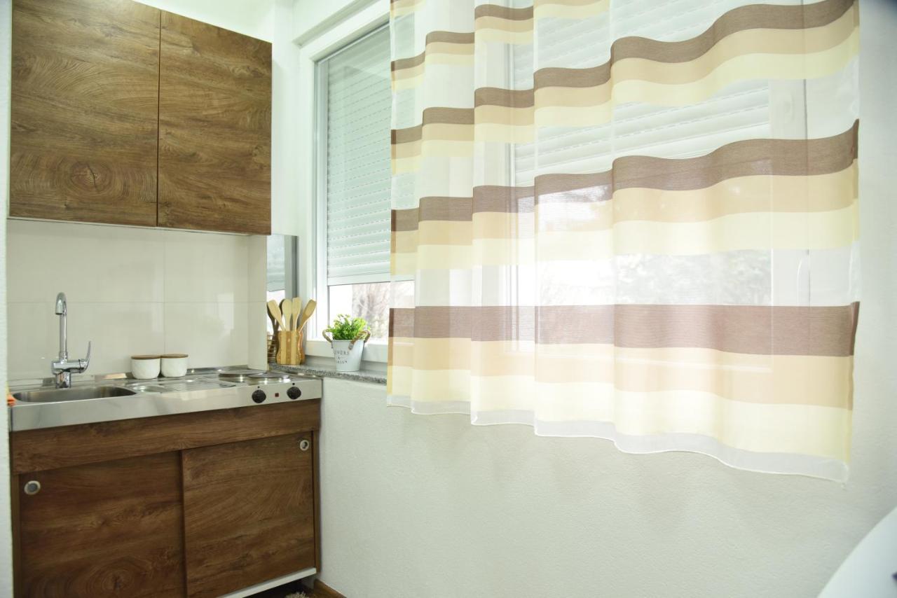 Apartmani Sofronic Loznica 1 Экстерьер фото