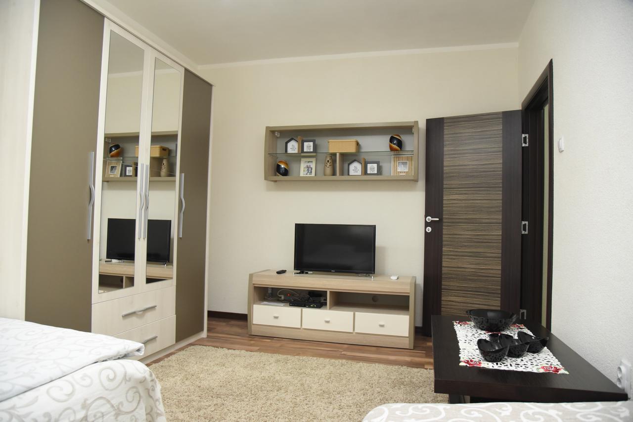 Apartmani Sofronic Loznica 1 Экстерьер фото